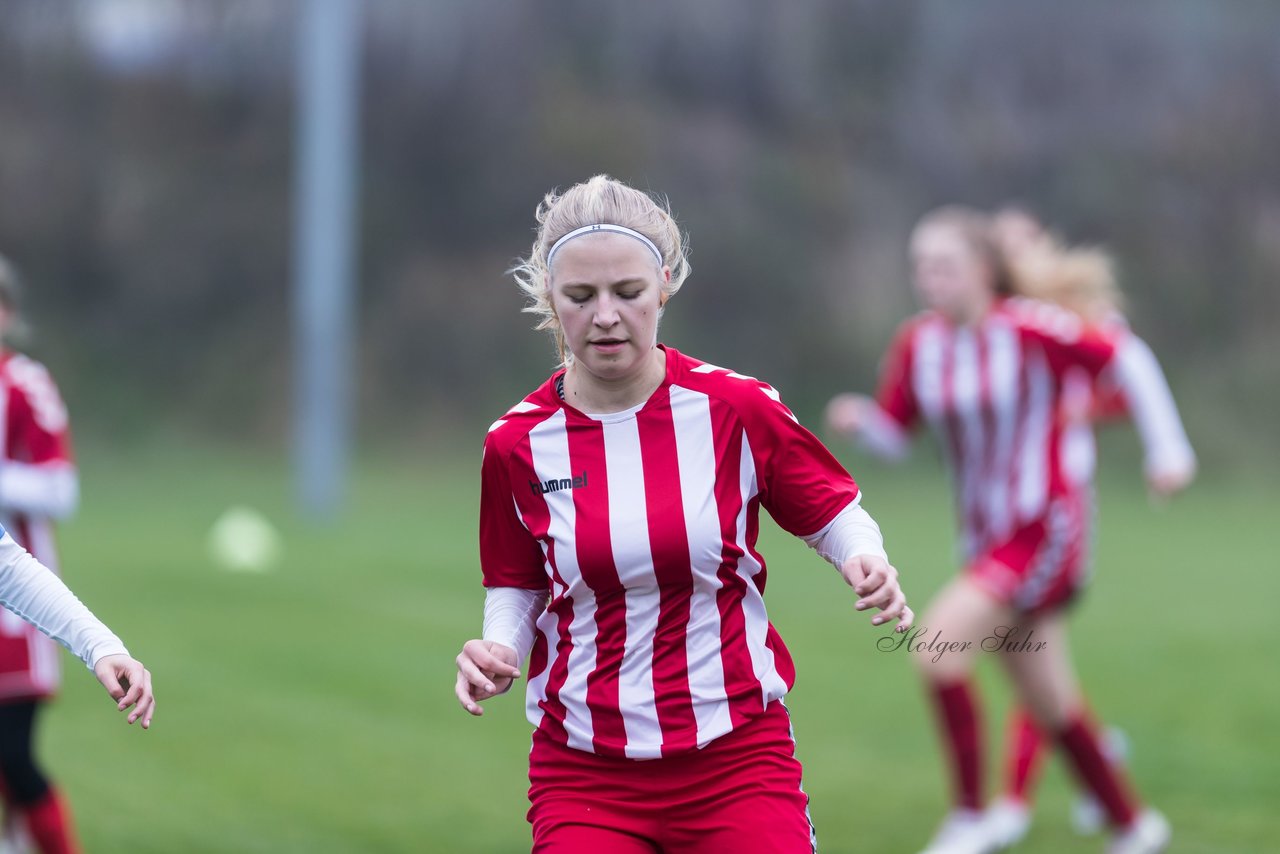 Bild 99 - wBJ TuS Tensfeld - SV Fortuna St. Juergen